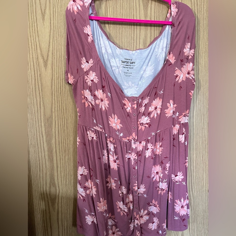 Torrid empire waist super soft knit fabric top